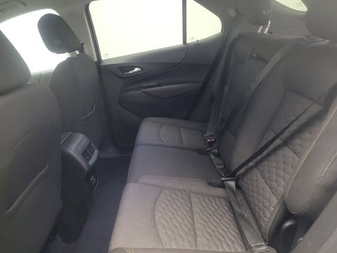 Used 2019 Chevrolet Equinox LT FWD image 18