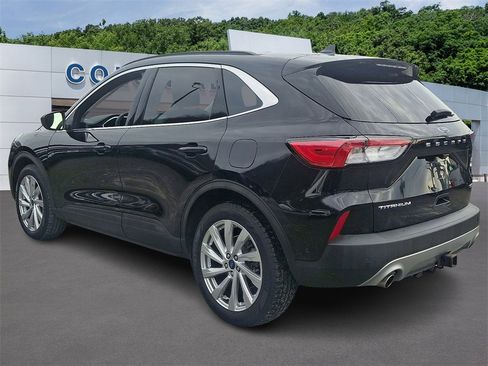 Certified 2022 Ford Escape Titanium w/ Titanium Elite Package image 4