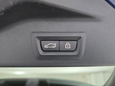 Used 2023 BMW X5 xDrive40i w/ Premium Package image 13