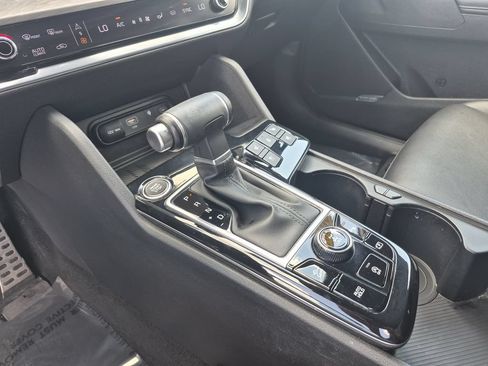 Certified 2023 Kia Sportage X-Pro Prestige AWD/4WD image 10