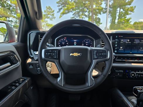 Used 2026 Chevrolet Silverado 1500 LTZ w/ Z71 Off-Road Package AWD/4WD image 13