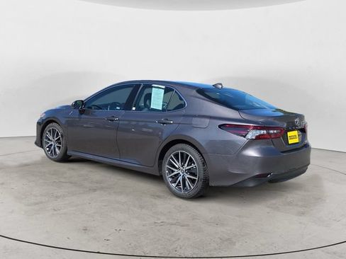 Used 2024 Toyota Camry XLE w/ Navigation Package AWD/4WD image 3