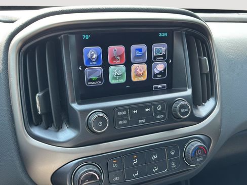 Used 2018 Chevrolet Colorado Z71 AWD/4WD image 20