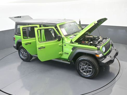 Used 2025 Jeep Wrangler Sport S image 76