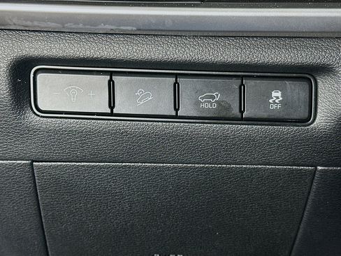 Used 2025 Kia Telluride S AWD/4WD image 17