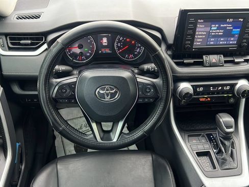 Used 2021 Toyota RAV4 XLE Premium FWD image 12