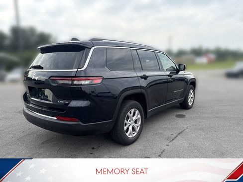 Used 2023 Jeep Grand Cherokee L Limited AWD/4WD image 5