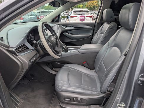 Used 2019 Buick Enclave Essence AWD/4WD image 19