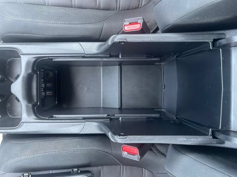 Used 2018 Honda CR-V EX image 27