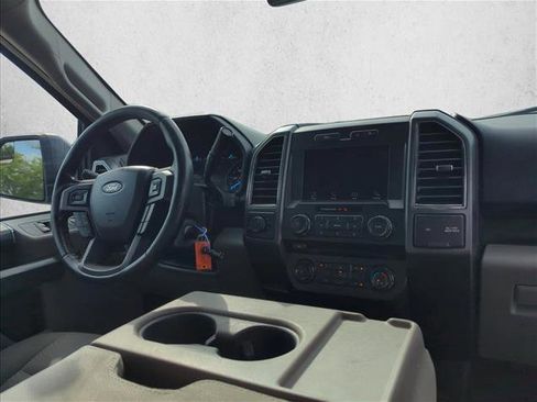 Used 2018 Ford F150 XLT w/ Equipment Group 302A Luxury AWD/4WD image 27