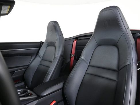 Certified 2025 Porsche 911 Carrera image 5