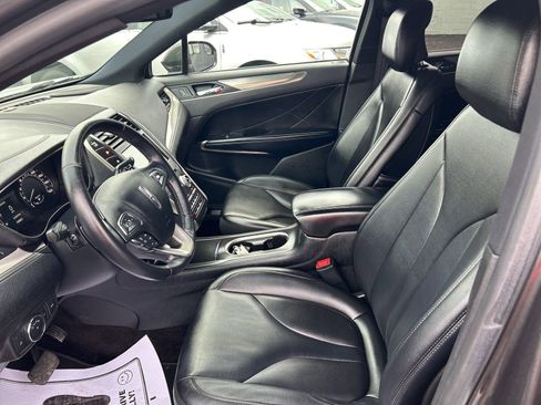 Used 2017 Lincoln MKC Premiere image 14