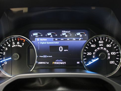 Used 2016 Ford F150 Lariat w/ Equipment Group 502A Luxury AWD/4WD image 84