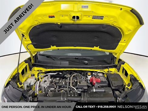 Certified 2025 Nissan Kicks SR image 29