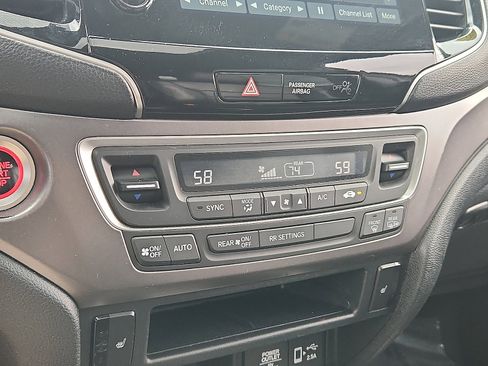 Used 2022 Honda Passport EX-L image 16