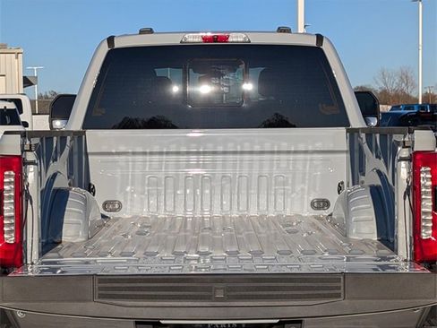New 2026 Ford F250 Lariat w/ Lariat Premium Package image 9