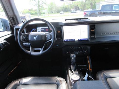 Used 2024 Ford Bronco Badlands AWD/4WD image 10