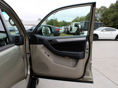 Used 2006 Toyota 4Runner SR5 image 20