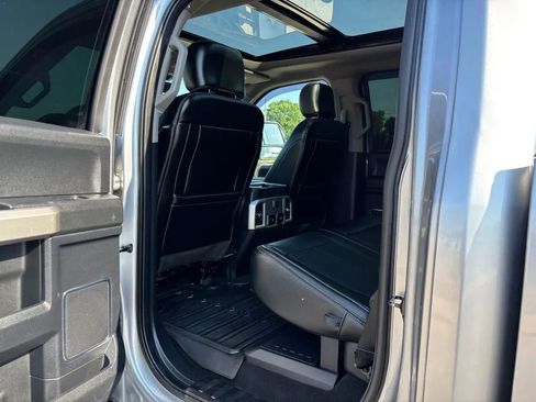 Used 2020 Ford F250 Lariat w/ Lariat Ultimate Package AWD/4WD image 27
