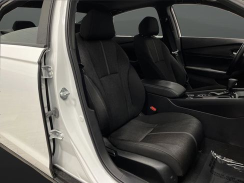 Used 2023 Honda Accord Sport image 27