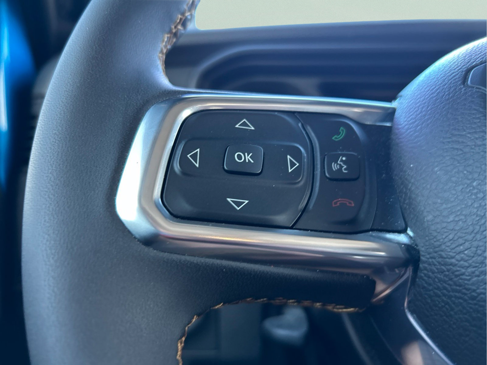 Certified 2024 Jeep Wrangler Unlimited Sahara AWD/4WD image 14