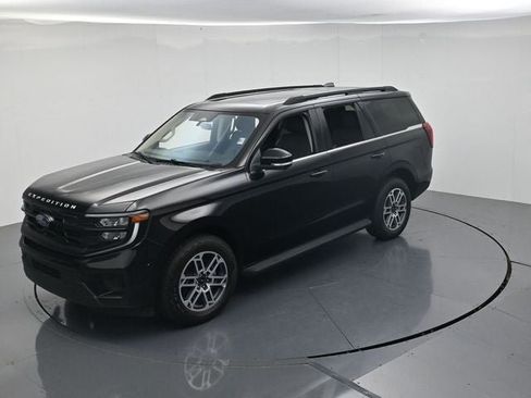Used 2025 Ford Expedition Active AWD/4WD image 46