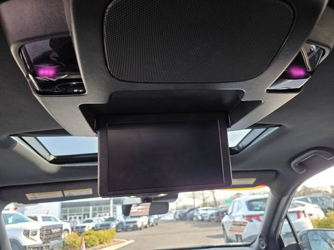 Used 2022 Honda Pilot Black Edition image 19