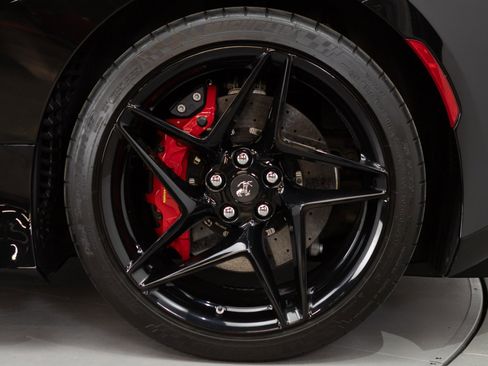 Certified 2021 Ferrari F8 Tributo image 21