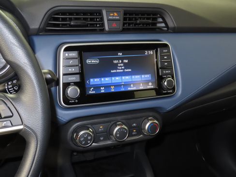 New 2025 Nissan Versa SV w/ Trunk Package image 9