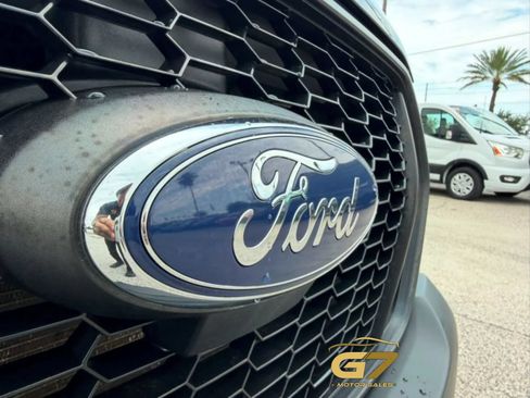 Used 2019 Ford Transit 250 148 High Roof Extended RWD image 8
