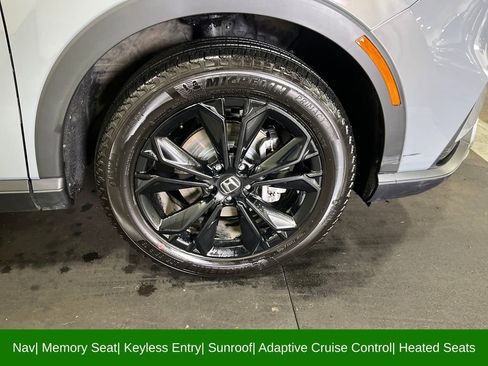 Used 2025 Honda CR-V Sport Touring image 11