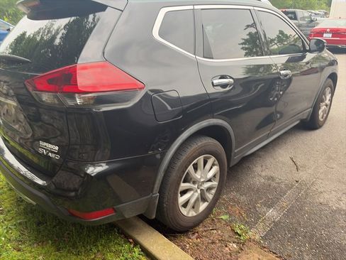Used 2018 Nissan Rogue SV AWD/4WD image 6