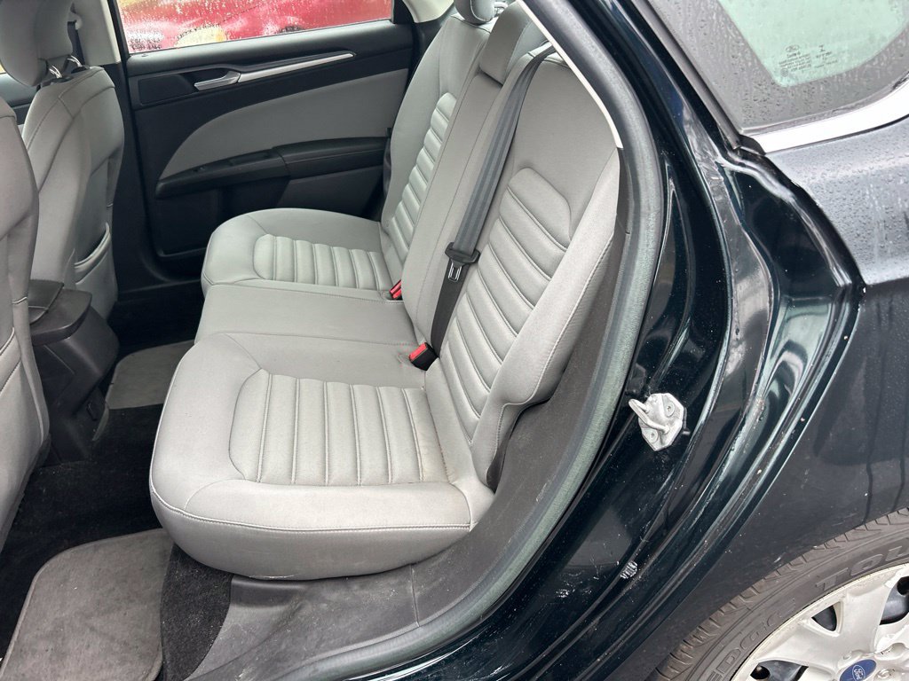 Used 2014 Ford Fusion S FWD image 14