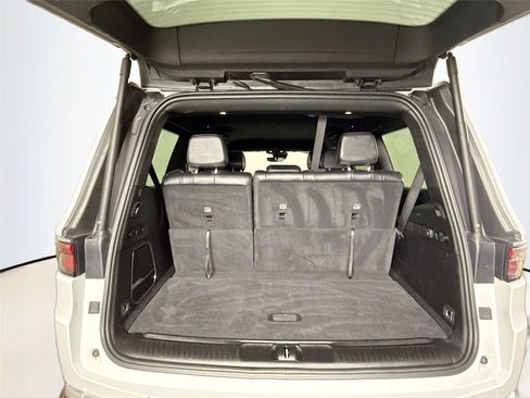 Used 2024 Jeep Wagoneer Series II AWD/4WD image 26