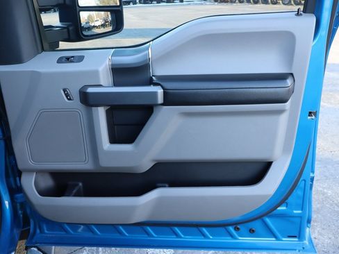 Used 2019 Ford F150 XLT w/ Equipment Group 302A Luxury image 28