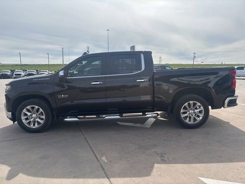 Used 2019 Chevrolet Silverado 1500 LTZ w/ LTZ Texas Edition image 3