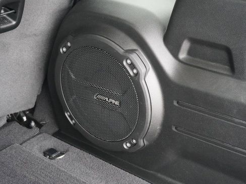 Used 2021 Jeep Wrangler Unlimited Islander image 7