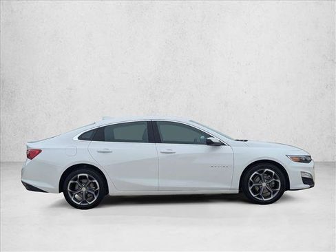 Used 2024 Chevrolet Malibu LT FWD image 4
