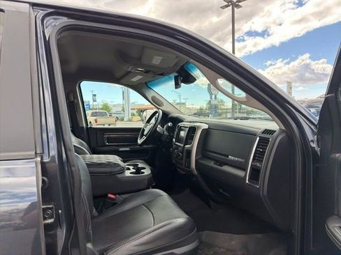Used 2014 RAM 3500 Laramie w/ Cold Weather Group image 32