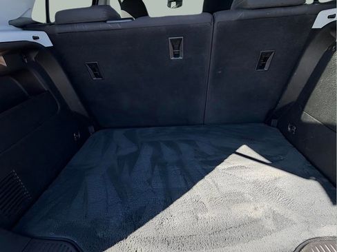 Used 2019 Chevrolet Trax LT w/ LPO, Cargo Package FWD image 15