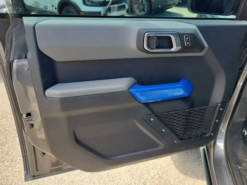 Used 2023 Ford Bronco Black Diamond AWD/4WD image 15