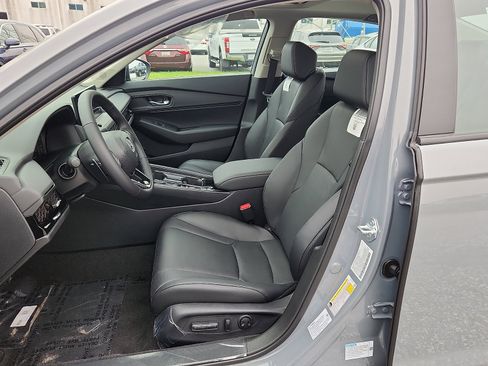 New 2025 Honda Accord EX-L image 9