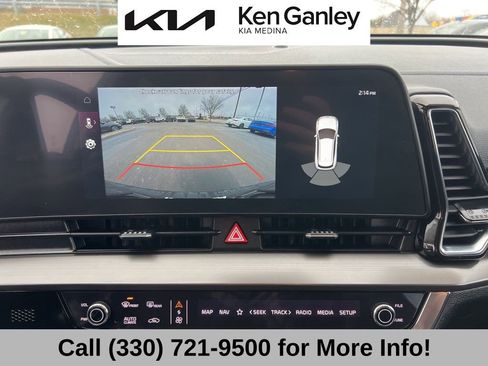 Certified 2025 Kia Sportage EX image 40