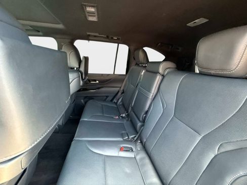 Used 2025 Lexus LX 700h Luxury w/ Appearance Package AWD/4WD image 16
