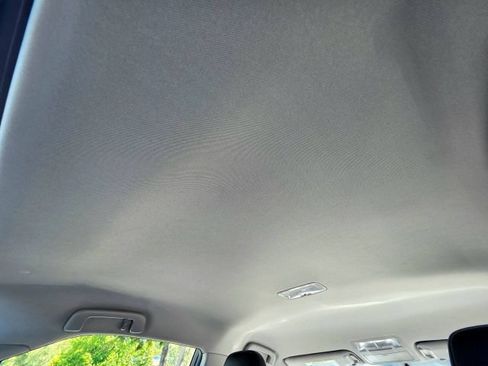 Used 2015 Toyota Camry SE FWD image 34