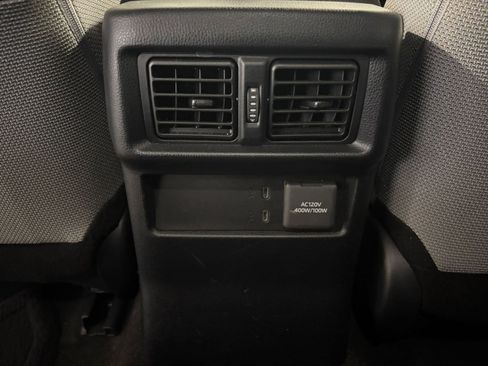 Used 2025 Toyota 4Runner TRD Off-Road image 23