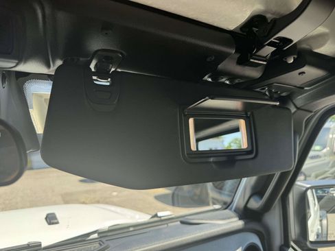 Used 2026 Jeep Wrangler Unlimited Sport AWD/4WD image 29