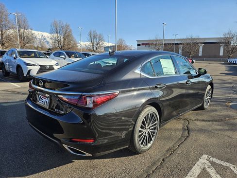 New 2025 Lexus ES 350 w/ Premium Package image 5