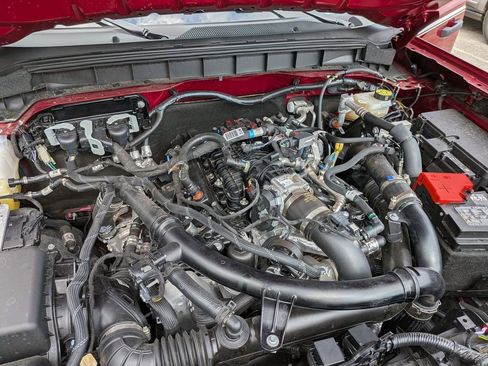 Used 2025 Ford Bronco Heritage Edition image 13