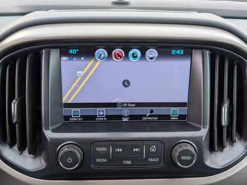 Used 2017 Chevrolet Colorado Z71 image 23